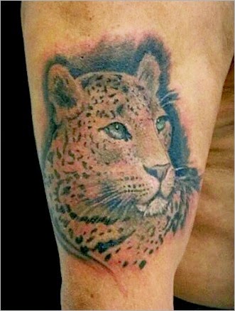realistic-leopard-tattoo-on-muscles