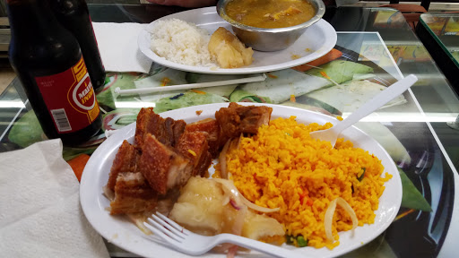 Latin American Restaurant «La Familia Latin Hot Food & Grocery», reviews and photos, 120 E Brandon Blvd, Brandon, FL 33511, USA