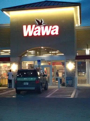 Restaurant «Wawa», reviews and photos, 1929 US-19, Holiday, FL 34691, USA