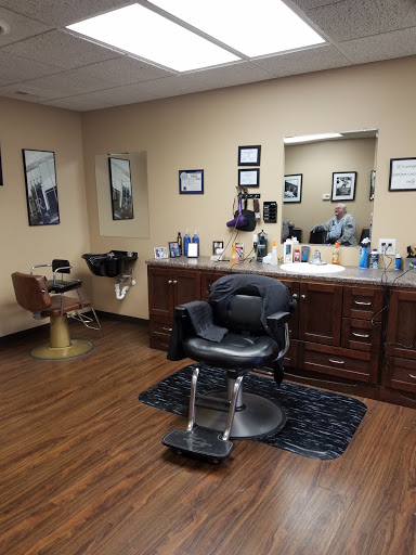 Barber Shop «Hombre Barber Shop», reviews and photos, 4106 NE Vivion Rd, Kansas City, MO 64119, USA