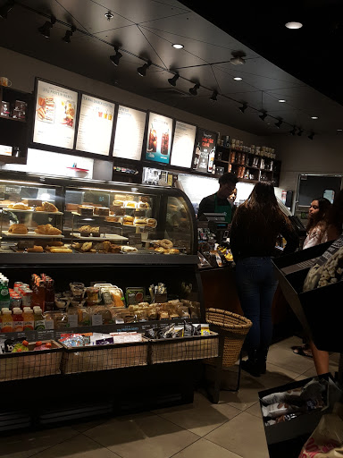 Coffee Shop «Starbucks», reviews and photos, 310 Indian Trace, Weston, FL 33326, USA