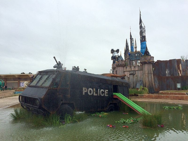 dismaland-4