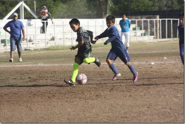 Al derrotar a Nueva Alianza en la tercera jornada de Liguilla, Tamarindos avanzó a semifinales de la Infantil B.