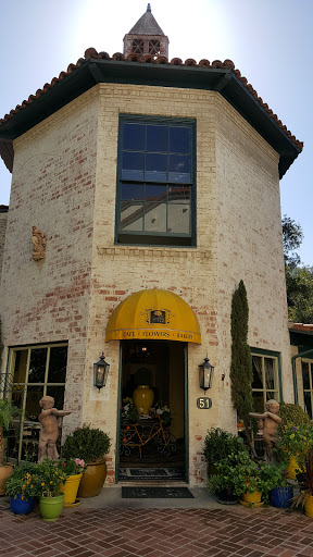 Restaurant «Yellow Vase», reviews and photos, 51 Malaga Cove Plaza, Palos Verdes Estates, CA 90274, USA