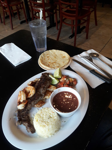 Latin American Restaurant «La Molienda Latin Restaurant», reviews and photos, 119 W Oakland Park Blvd, Fort Lauderdale, FL 33311, USA