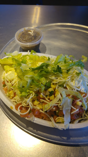 Mexican Restaurant «Chipotle Mexican Grill», reviews and photos, 32463 Gratiot Ave, Roseville, MI 48066, USA