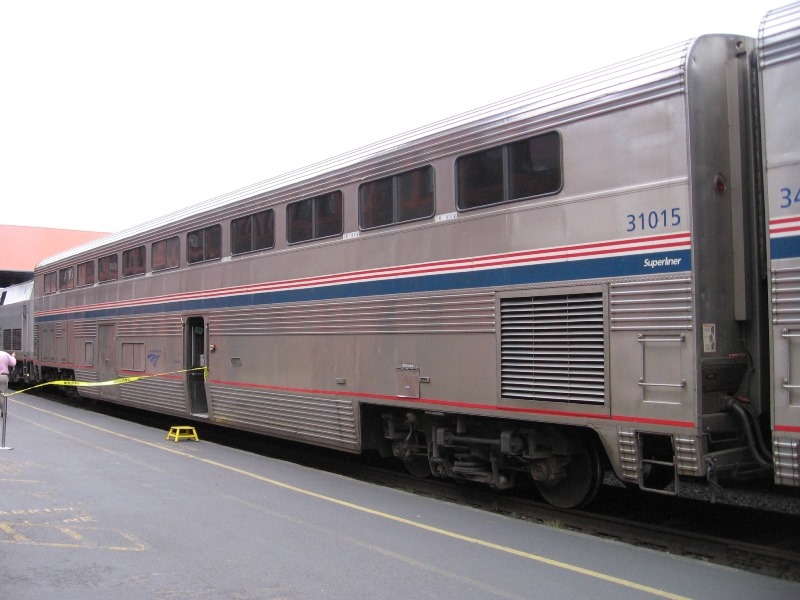 [IMG_0683%2520Amtrak%2520Superliner%2520I%2520Coach-Baggage%2520%252331015%2520at%2520Union%2520Station%2520in%2520Portland%252C%2520Oregon%2520on%2520May%252010%252C%25202008%255B2%255D.jpg]