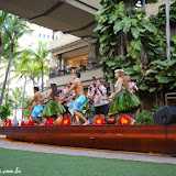 Show de hula - Praia de Waikiki na ilha de Oahu, Havaí, EUA