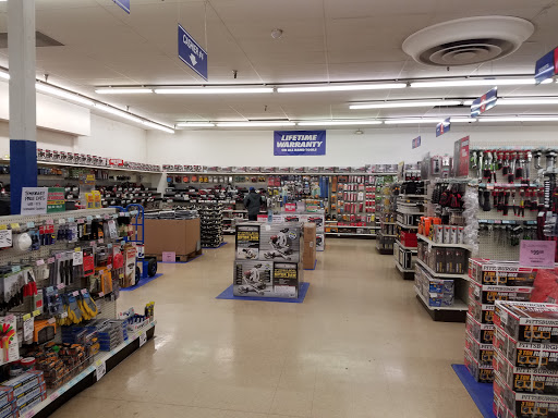 Hardware Store «Harbor Freight Tools», reviews and photos, 4675 Portland Rd NE #170, Salem, OR 97305, USA