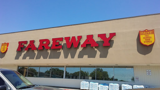 Grocery Store «Fareway Grocery», reviews and photos, 2050 John F Kennedy Rd, Dubuque, IA 52002, USA