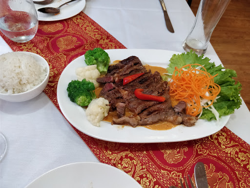 Thai Restaurant «Best Thai Kitchen», reviews and photos, 4 E Federal St, Middleburg, VA 20117, USA