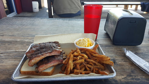 Barbecue Restaurant «Southern Soul Barbeque», reviews and photos, 2020 Demere Rd, Saint Simons Island, GA 31522, USA