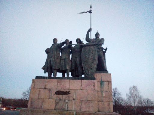 Памятник защитникам Чернигова