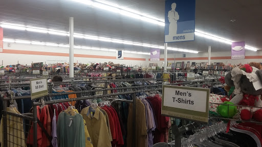Thrift Store «McClintock & Southern Goodwill Retail Store & Donation Center», reviews and photos, 1546 E Southern Ave, Tempe, AZ 85282, USA