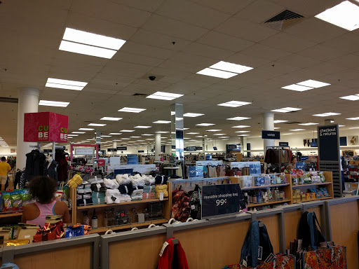 Department Store «Marshalls», reviews and photos, 1 Ronson Rd, Iselin, NJ 08830, USA