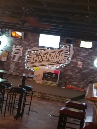 Bar & Grill «Hideaway West Bar & Grill», reviews and photos, 3558 W Northern Ave, Phoenix, AZ 85051, USA