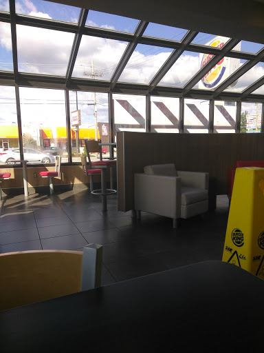 Fast Food Restaurant «Burger King», reviews and photos, 227 Washington St, Hudson, MA 01749, USA