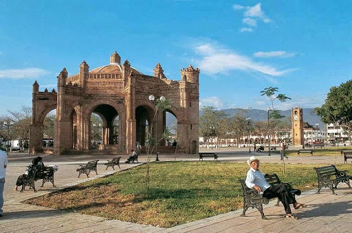 Parque Central de Chiapa de Corzo, 5 de Febrero, Centro, 29160 Chiapa de Corzo, Chis., México, Parque | CHIS