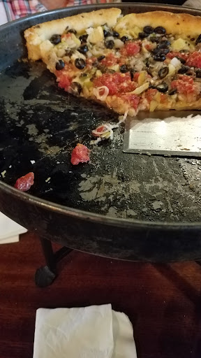 Pizza Restaurant «Chicago Fire», reviews and photos, 7101 Laguna Blvd, Elk Grove, CA 95757, USA