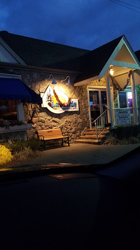 Bar & Grill «Lakeside Restaurant and Bar», reviews and photos, 56 Lake Dr W, Wayne, NJ 07470, USA