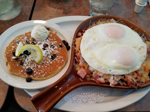 Breakfast Restaurant «Le Peep Broadlands», reviews and photos, 3700 W 144th Ave, Broomfield, CO 80023, USA