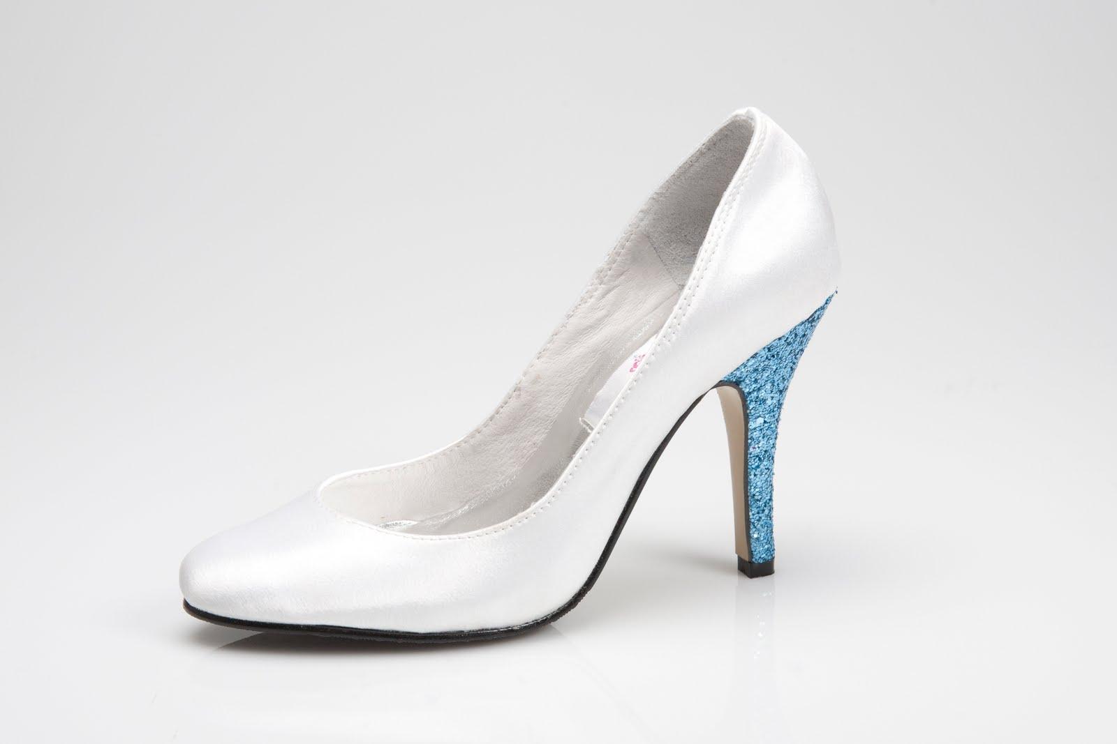 images of wedding ivory shoes