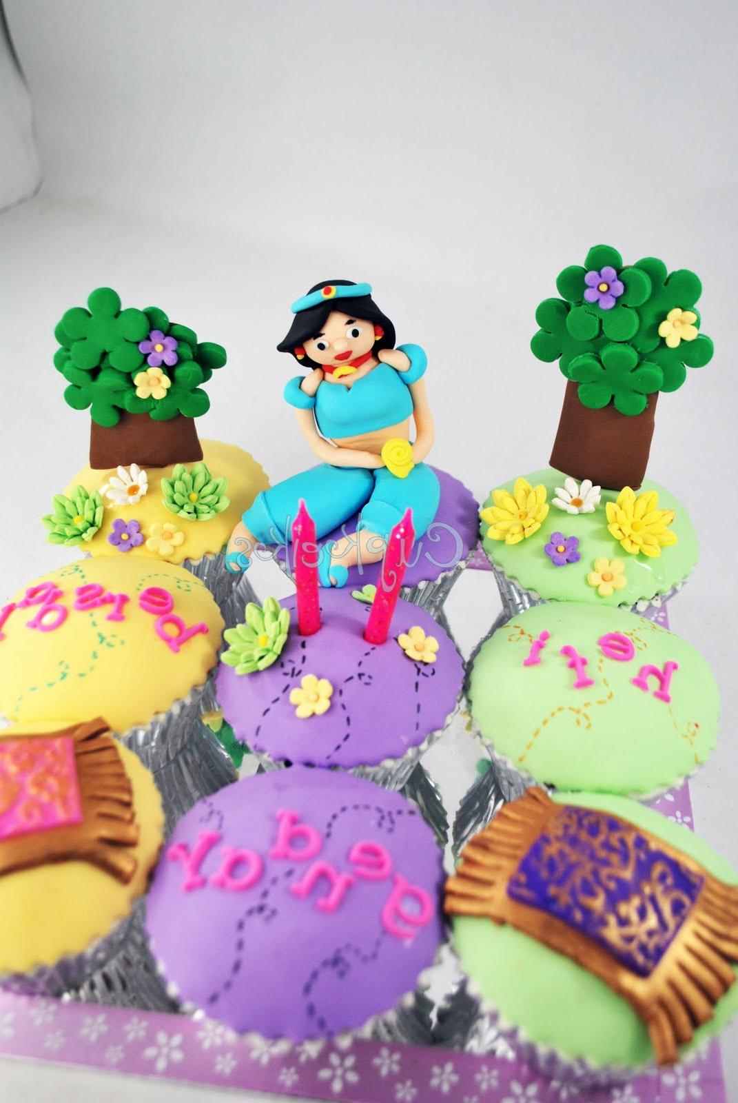 Princess Jasmine cupcakes set