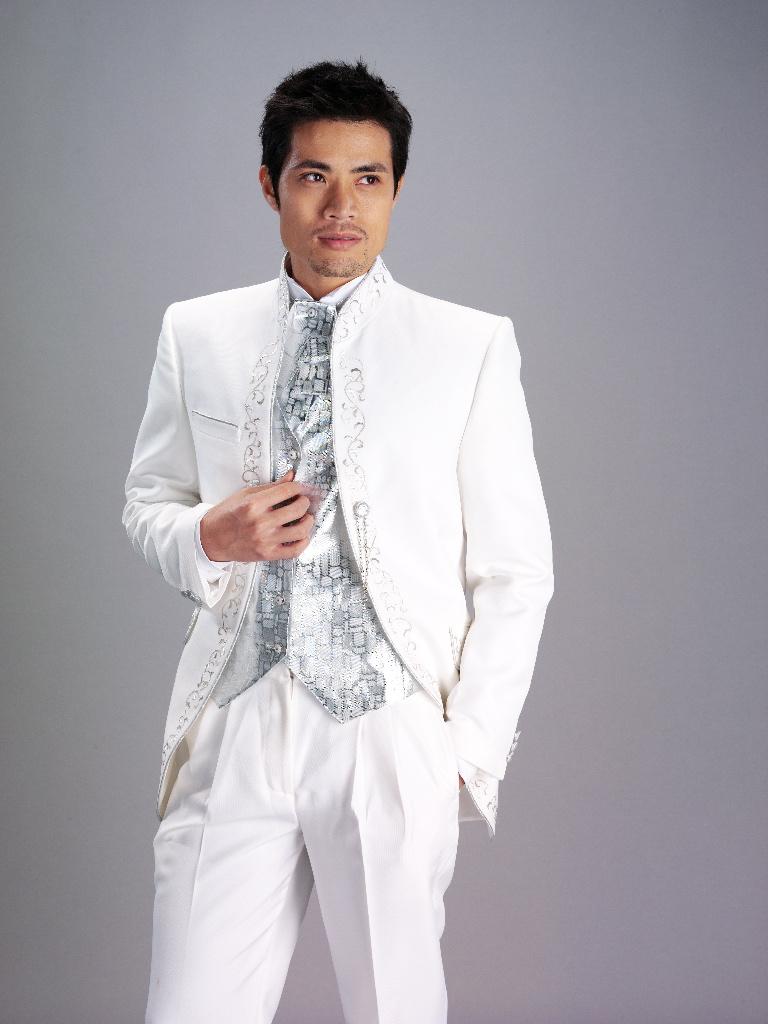 Mens wedding suit suitable for