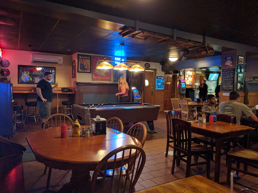 Bar & Grill «Minisink Hotel», reviews and photos, 110 Post Office Rd, Minisink Hills, PA 18341, USA