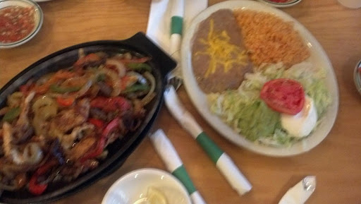 Mexican Restaurant «La Paz Mexican Restaurant & Grill», reviews and photos, 403 Bellport Dr, Boiling Springs, SC 29316, USA