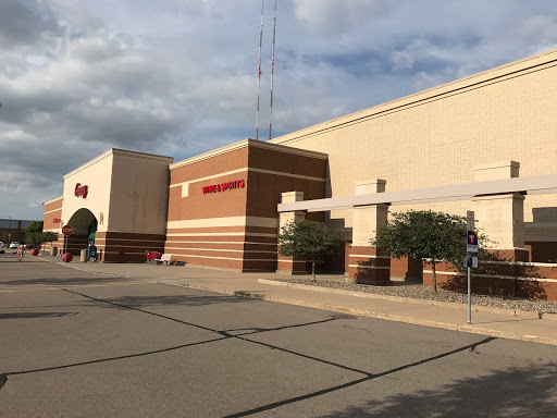 Department Store «Target», reviews and photos, 3800 Lexington Ave N, Shoreview, MN 55126, USA