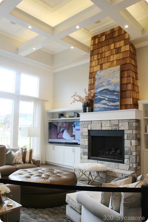 family room horizontal fireplace