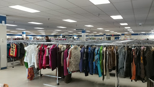 Thrift Store «Goodwill», reviews and photos