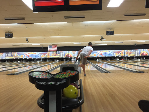 Bowling Alley «AMF Wantagh Lanes», reviews and photos, 1300 Wantagh Ave, Wantagh, NY 11793, USA