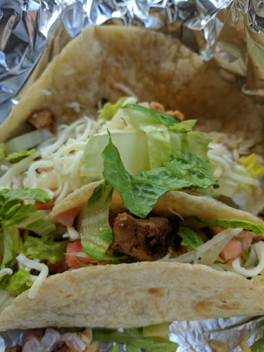 Mexican Restaurant «Chipotle Mexican Grill», reviews and photos, 525 Buttermilk Pike, Crescent Springs, KY 41017, USA