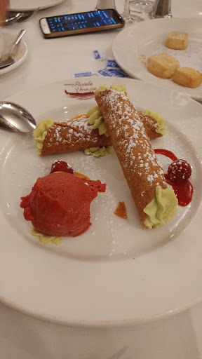 Italian Restaurant «Piccola Venezia», reviews and photos, 42-01 28th Ave, Astoria, NY 11103, USA