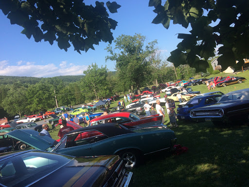 Family Restaurant «Blue Mountain Drive-In», reviews and photos, 1439 Blue Mountain Dr, Danielsville, PA 18038, USA