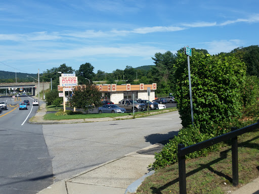 Diner «Twin Colony Diner & Restaurant», reviews and photos, 417 E Elm St, Torrington, CT 06790, USA