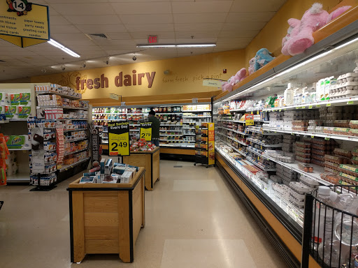 Grocery Store «Hannaford Supermarket», reviews and photos, 50 Cottage Rd, South Portland, ME 04106, USA