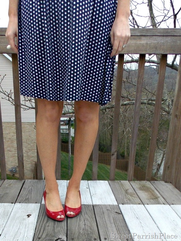 [navy%2520polka%2520dot%2520dress%252C%2520red%2520peep%2520toe%2520wedges1%255B3%255D.jpg]