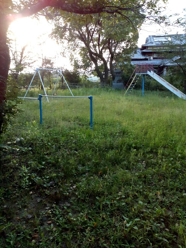 江見八幡神社公園