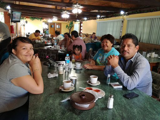 Restaurante Bar El Caporal, Av. Gral. Lauro Villar 160, Modelo, 87368 Matamoros, Tamps., México, Restaurante de brunch | TAMPS