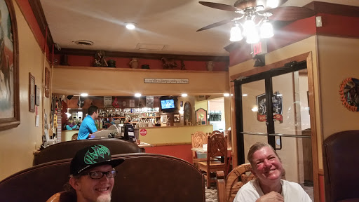 Restaurant «El Reparo Mexican Restaurant», reviews and photos, 302 W 2nd St, Rushville, IN 46173, USA