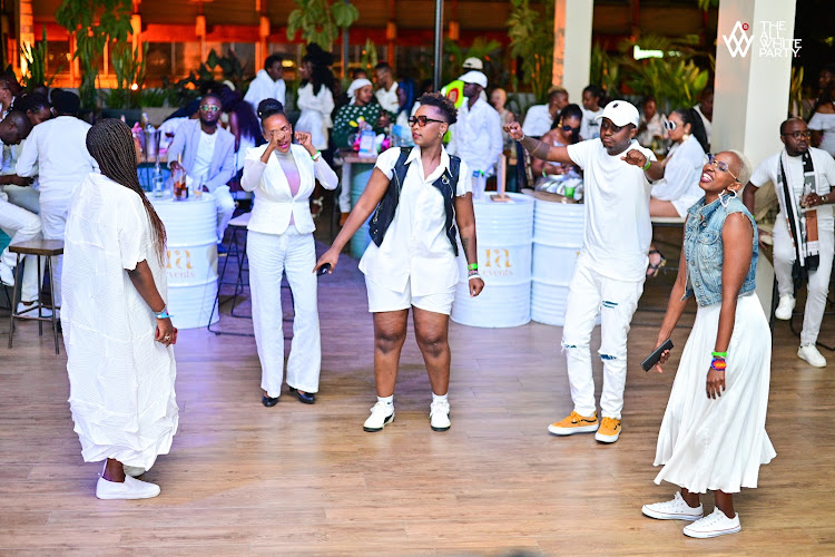 Fan and dances at the All White Party