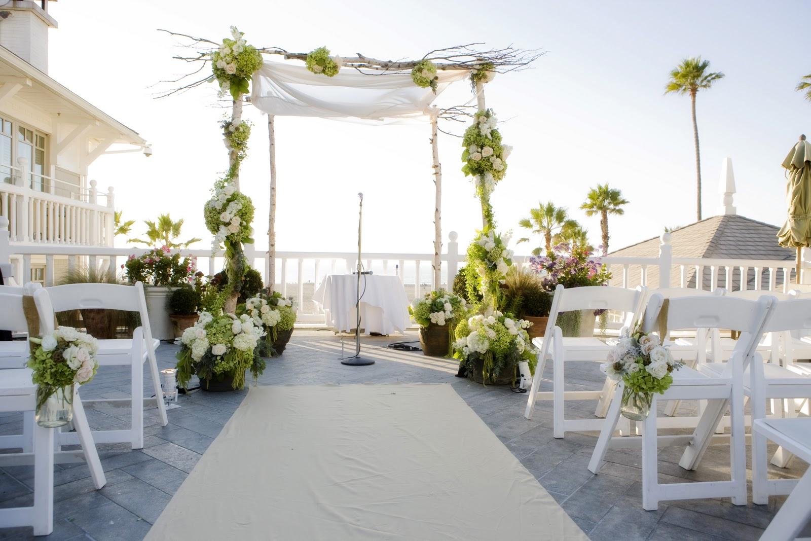 Venue Spotlight  Blissful Beach Wedding 