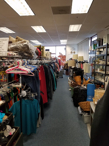 Pet Supply Store «A Pet World», reviews and photos, 401 McCray St, Hollister, CA 95023, USA