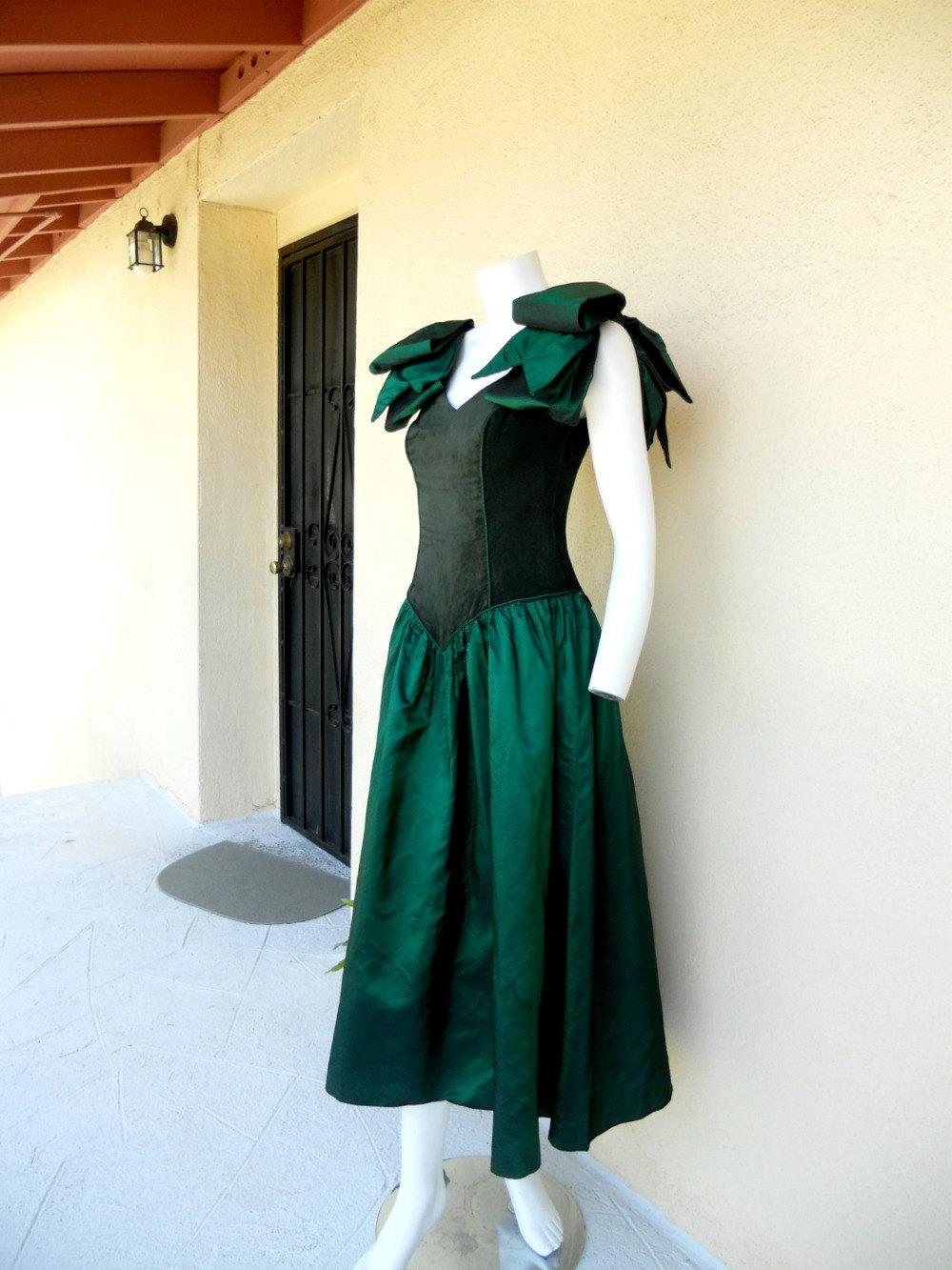 Formal Gown Small Green Velvet