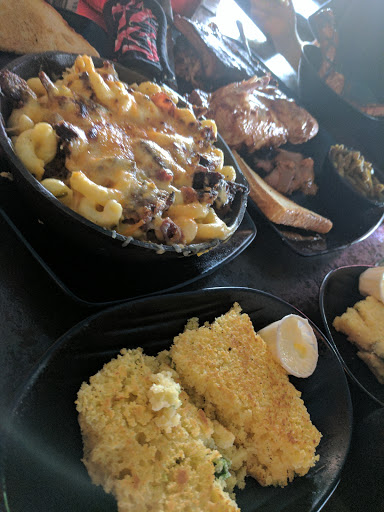 Barbecue Restaurant «Round House BBQ», reviews and photos, 2760 W Jefferson Ave, Trenton, MI 48183, USA