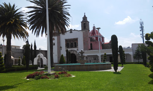 Parroquia de San Martín Obispo de Tours, Versalles, San Martin Centro, 55850 San Martín Centro, Méx., México, Iglesia | EDOMEX