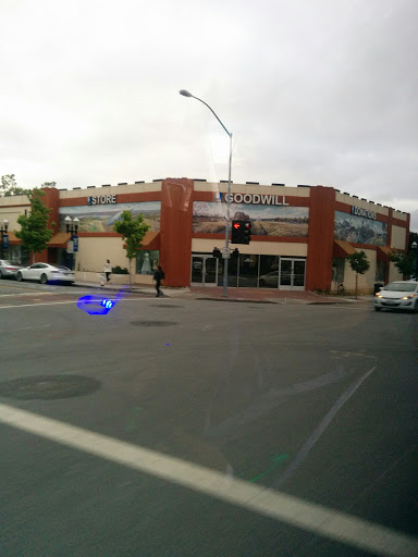 Thrift Store «Goodwill of Silicon Valley», reviews and photos, 151 E Washington Ave, Sunnyvale, CA 94086, USA